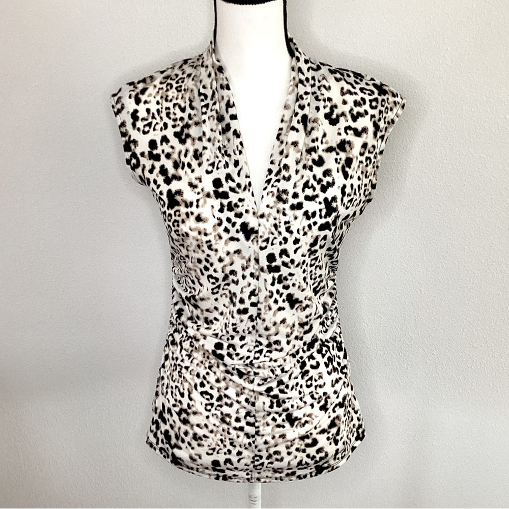 VINCE CAMUTO Sleeveless Top